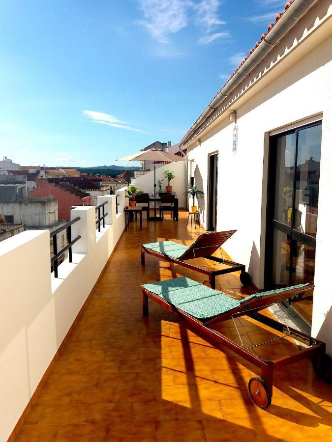 Penthouse Apartment, City Center Caldas Da Rainha Exterior photo